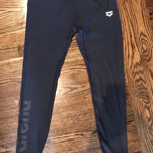 NWT arena leggings